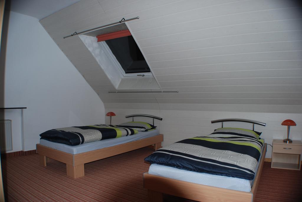 Ferienwohnung Cillien ドゥーデルドルフ エクステリア 写真